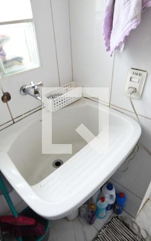 Casa à venda com 350m², 5 quartos e 4 vagasÁrea de Serviço