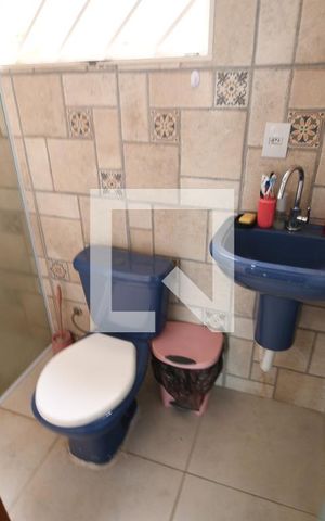 Casa à venda com 350m², 5 quartos e 4 vagasBanheiro 4