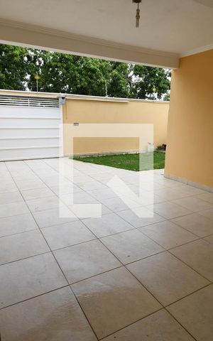 Casa à venda com 350m², 5 quartos e 4 vagasGaragem