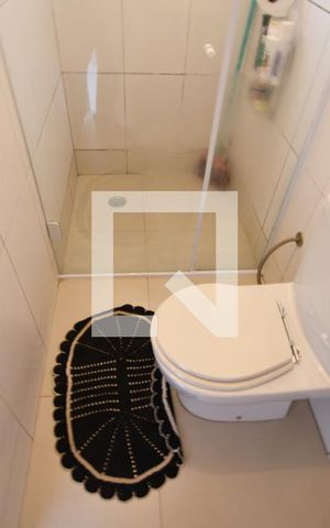 Casa à venda com 350m², 5 quartos e 4 vagasBanheiro 3