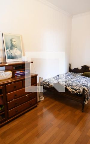 Casa à venda com 350m², 5 quartos e 4 vagasQuarto 5
