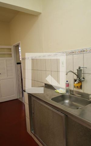 Casa à venda com 90m², 2 quartos e 1 vagaCozinha