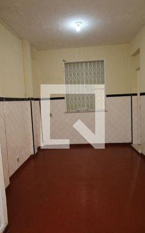 Casa à venda com 90m², 2 quartos e 1 vagaÁrea de Serviço