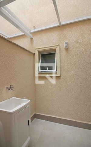 Apartamento para alugar com 26m², 1 quarto e sem vagaÁrea de Serviço