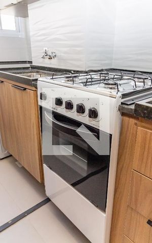 Apartamento à venda com 40m², 2 quartos e sem vaga Apartamento à venda com 40m², 2 quartos e sem vagaCozinha