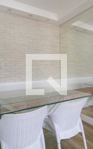 Apartamento à venda com 45m², 1 quarto e 1 vaga Apartamento à venda com 45m², 1 quarto e 1 vagaSala