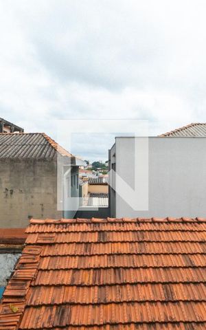 Casa à venda com 144m², 3 quartos e 3 vagas Casa à venda com 144m², 3 quartos e 3 vagasVista do Quarto 2