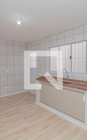 Casa para alugar com 178m², 2 quartos e 2 vagas Casa para alugar com 178m², 2 quartos e 2 vagasCozinha