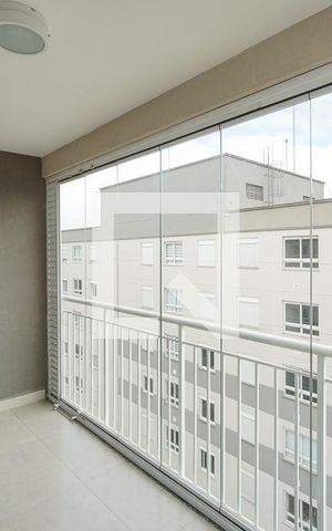 Apartamento para alugar com 46m², 2 quartos e 1 vaga Apartamento para alugar com 46m², 2 quartos e 1 vagaVaranda