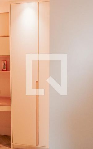 Apartamento para alugar com 84m², 2 quartos e 2 vagasQuarto