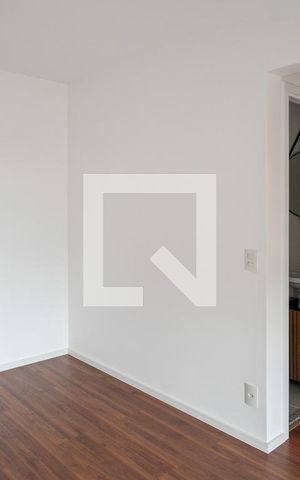 Apartamento à venda com 38m², 2 quartos e sem vaga Apartamento à venda com 38m², 2 quartos e sem vagaSala/Cozinha