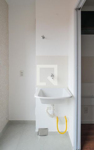 Apartamento à venda com 38m², 2 quartos e sem vaga Apartamento à venda com 38m², 2 quartos e sem vagaVaranda