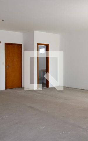 Apartamento à venda com 155m², 3 quartos e 3 vagas Apartamento à venda com 155m², 3 quartos e 3 vagasSala