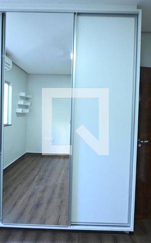 Casa à venda com 243m², 3 quartos e 4 vagas Casa à venda com 243m², 3 quartos e 4 vagasQuarto 3