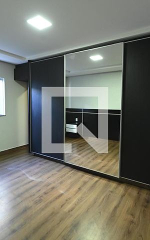 Casa à venda com 243m², 3 quartos e 4 vagas Casa à venda com 243m², 3 quartos e 4 vagasQuarto 1