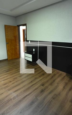 Casa à venda com 243m², 3 quartos e 4 vagas Casa à venda com 243m², 3 quartos e 4 vagasQuarto 1