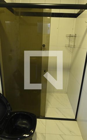Casa à venda com 243m², 3 quartos e 4 vagas Casa à venda com 243m², 3 quartos e 4 vagasBanheiro Quarto 1