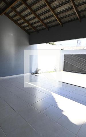 Casa à venda com 243m², 3 quartos e 4 vagas Casa à venda com 243m², 3 quartos e 4 vagasÁrea Externa