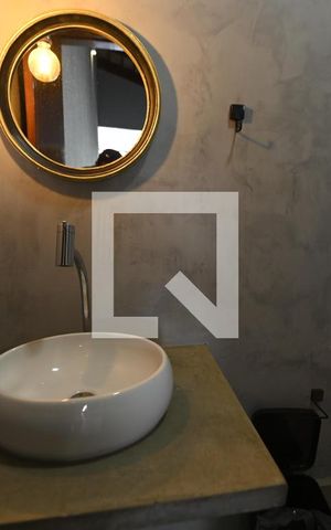 Casa à venda com 243m², 3 quartos e 4 vagas Casa à venda com 243m², 3 quartos e 4 vagasLavabo