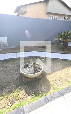 Casa à venda com 243m², 3 quartos e 4 vagas Casa à venda com 243m², 3 quartos e 4 vagasÁrea Externa