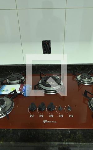 Casa à venda com 243m², 3 quartos e 4 vagas Casa à venda com 243m², 3 quartos e 4 vagasCozinha