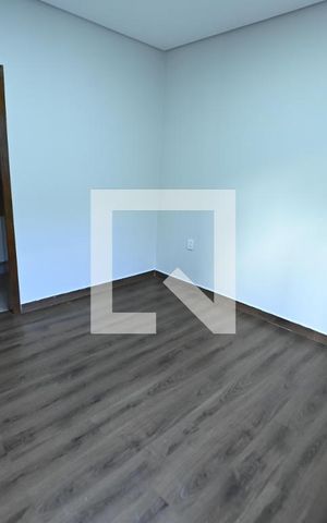 Casa à venda com 243m², 3 quartos e 4 vagas Casa à venda com 243m², 3 quartos e 4 vagasQuarto 3