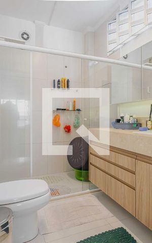 Apartamento à venda com 148m², 3 quartos e 1 vagaBanheiro da Suíte