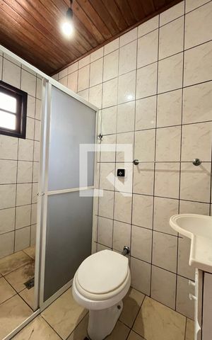 Casa à venda com 150m², 2 quartos e sem vaga Casa à venda com 150m², 2 quartos e sem vagaBanheiro da Suíte