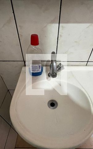 Casa à venda com 150m², 2 quartos e sem vaga Casa à venda com 150m², 2 quartos e sem vagaBanheiro da Suíte