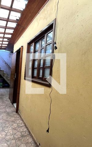 Casa à venda com 150m², 2 quartos e sem vaga Casa à venda com 150m², 2 quartos e sem vagaÁrea externa