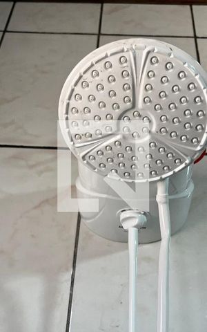 Casa à venda com 150m², 2 quartos e sem vaga Casa à venda com 150m², 2 quartos e sem vagaBanheiro da Suíte