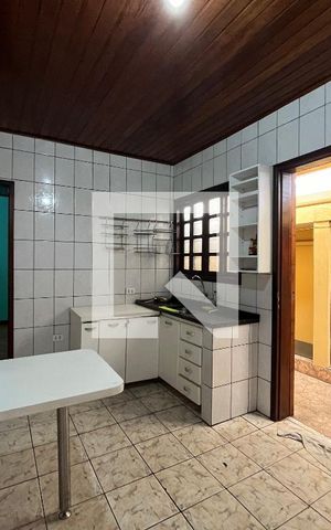 Casa à venda com 150m², 2 quartos e sem vaga Casa à venda com 150m², 2 quartos e sem vagaCozinha