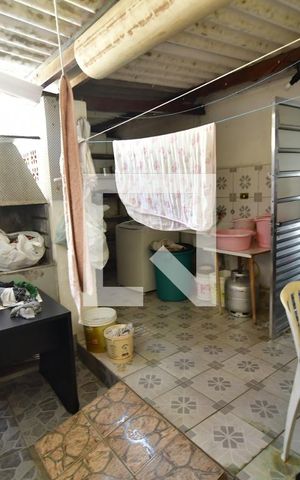 Casa à venda com 460m², 4 quartos e 4 vagasÁrea de Serviço - Casa 1