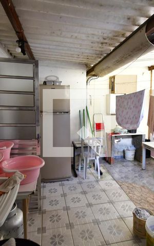 Casa à venda com 460m², 4 quartos e 4 vagasÁrea de Serviço - Casa 1