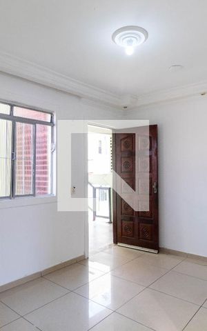 Apartamento para alugar com 45m², 2 quartos e 1 vaga Apartamento para alugar com 45m², 2 quartos e 1 vagaSala