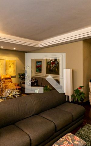 Apartamento à venda com 340m², 4 quartos e 3 vagasSala 