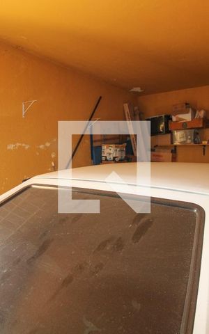 Casa à venda com 374m², 4 quartos e 1 vaga Casa à venda com 374m², 4 quartos e 1 vagaGaragem