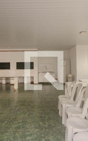Apartamento à venda com 39m², 2 quartos e 1 vaga Apartamento à venda com 39m², 2 quartos e 1 vagaÁrea comum - Salão de festas