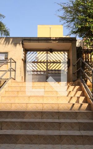 Apartamento para alugar com 56m², 2 quartos e sem vagaFachada