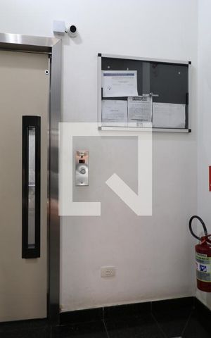 Apartamento à venda com 100m², 2 quartos e sem vagaHall