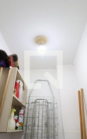 Apartamento à venda com 100m², 2 quartos e sem vagaBanheiro de serviço