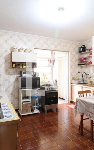 Apartamento à venda com 100m², 2 quartos e sem vagaCozinha