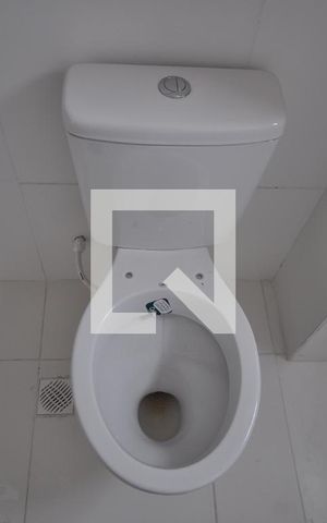 Apartamento à venda com 56m², 2 quartos e 2 vagasBanheiro Social
