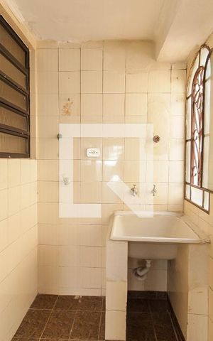 Casa à venda com 783m², 2 quartos e 1 vaga Casa à venda com 783m², 2 quartos e 1 vagaÁrea de Serviço