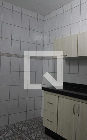 Casa para alugar com 50m², 1 quarto e sem vaga Casa para alugar com 50m², 1 quarto e sem vagaCozinha