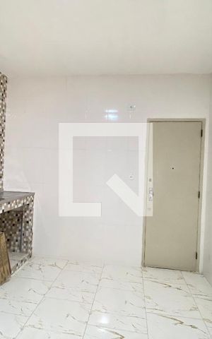 Apartamento à venda com 115m², 4 quartos e 2 vagas Apartamento à venda com 115m², 4 quartos e 2 vagasCozinha