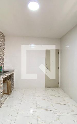 Apartamento à venda com 115m², 4 quartos e 2 vagas Apartamento à venda com 115m², 4 quartos e 2 vagasCozinha