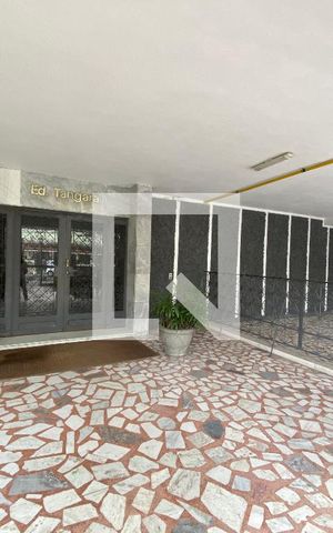 Apartamento à venda com 115m², 4 quartos e 2 vagas Apartamento à venda com 115m², 4 quartos e 2 vagasEntrada