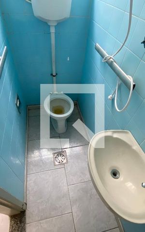 Apartamento à venda com 115m², 4 quartos e 2 vagas Apartamento à venda com 115m², 4 quartos e 2 vagasBanheiro de serviço