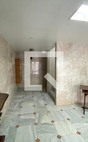 Apartamento à venda com 115m², 4 quartos e 2 vagas Apartamento à venda com 115m², 4 quartos e 2 vagasHall social